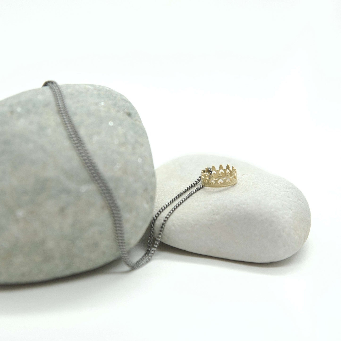 COLLIER WILLIAM