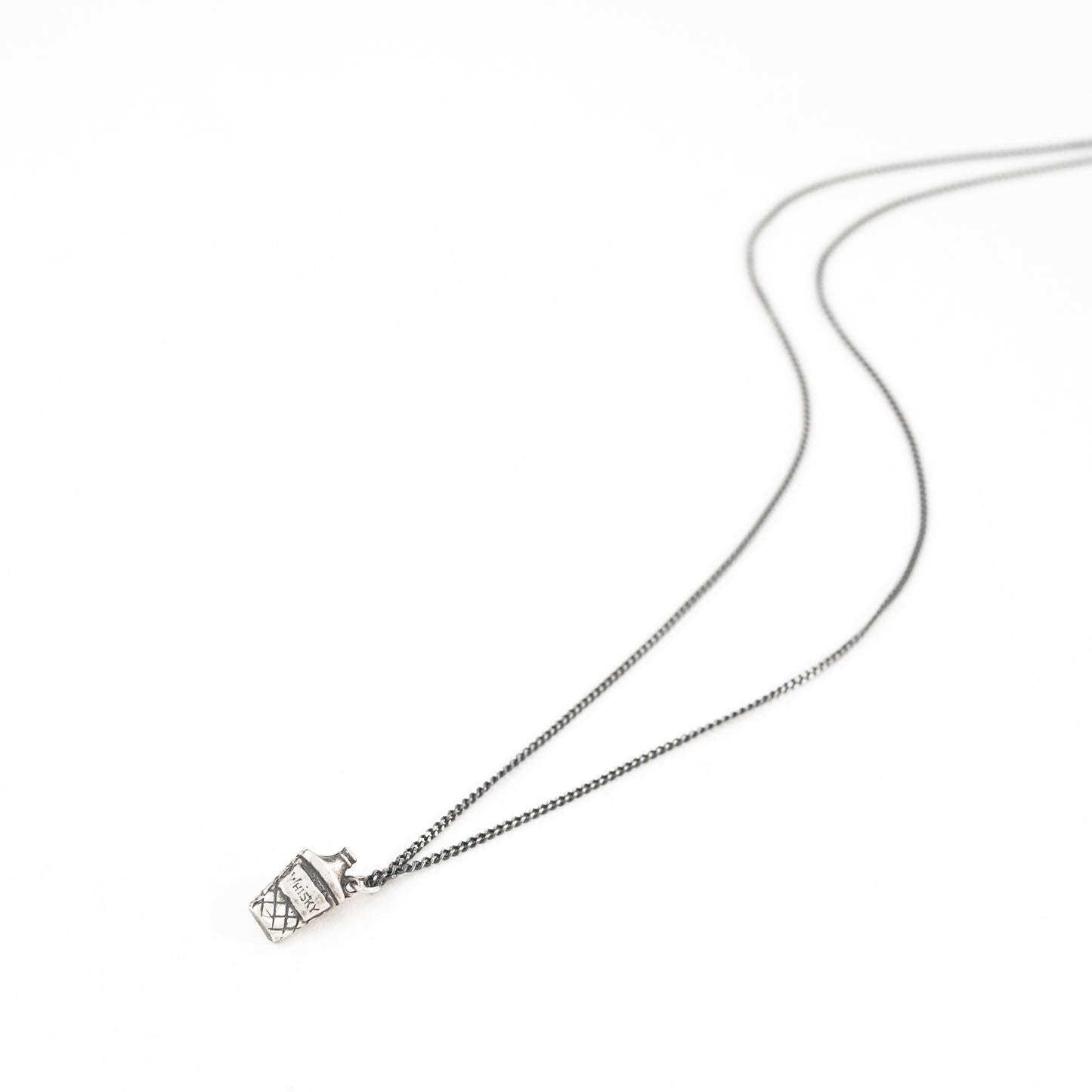 CHAIN FLASK NECKLACE