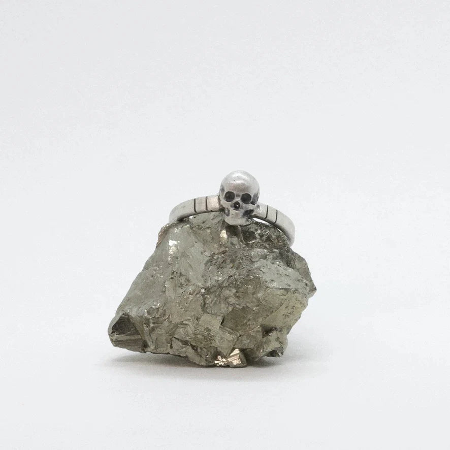 BAGUE MEMENTO MORI
